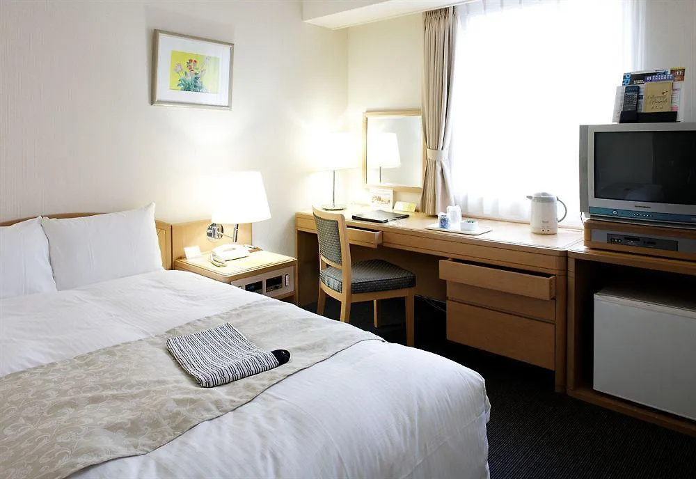 Hotel Shin Osaka 2*,